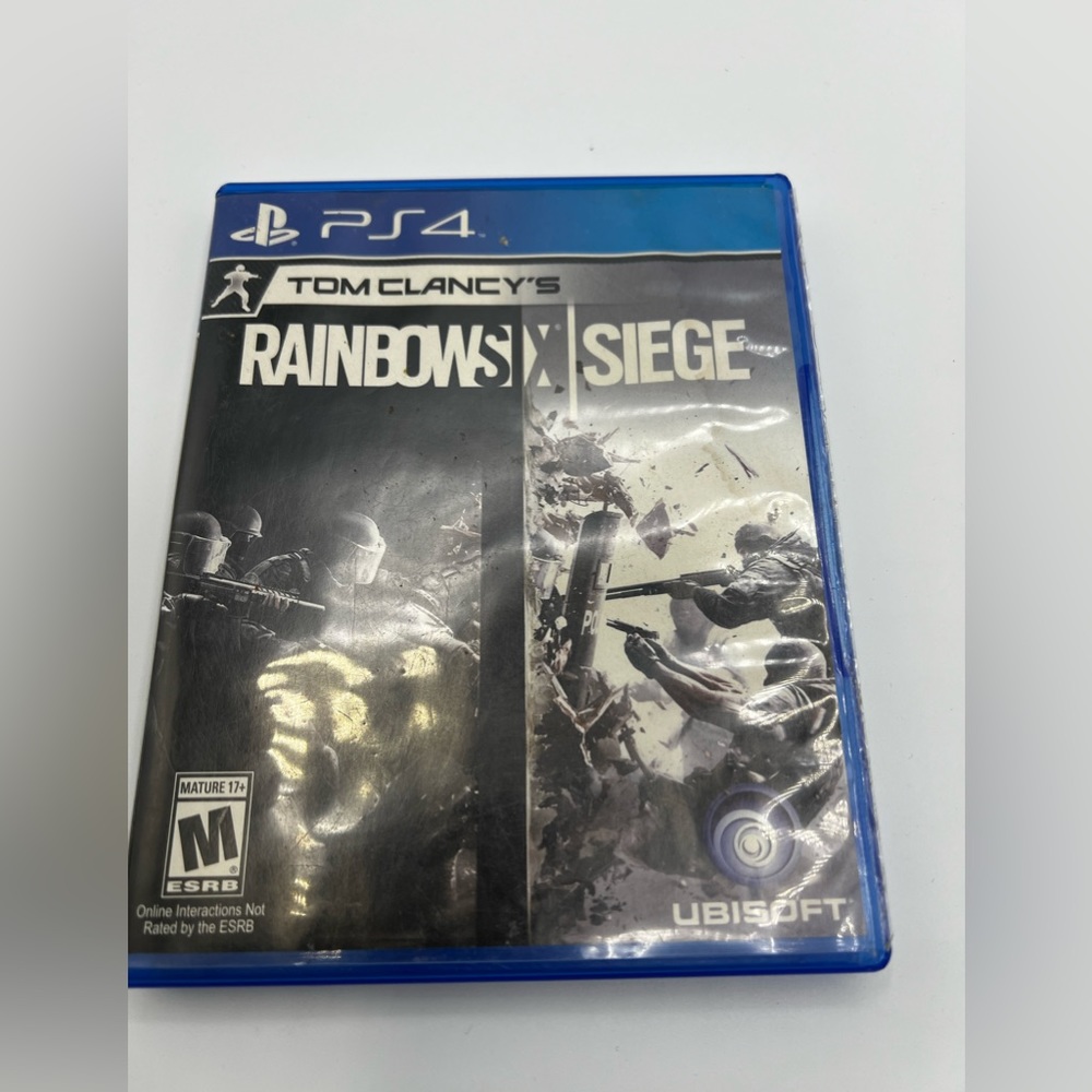 Tom Clancy's Rainbow Six Siege (PlayStation 4, 2015)